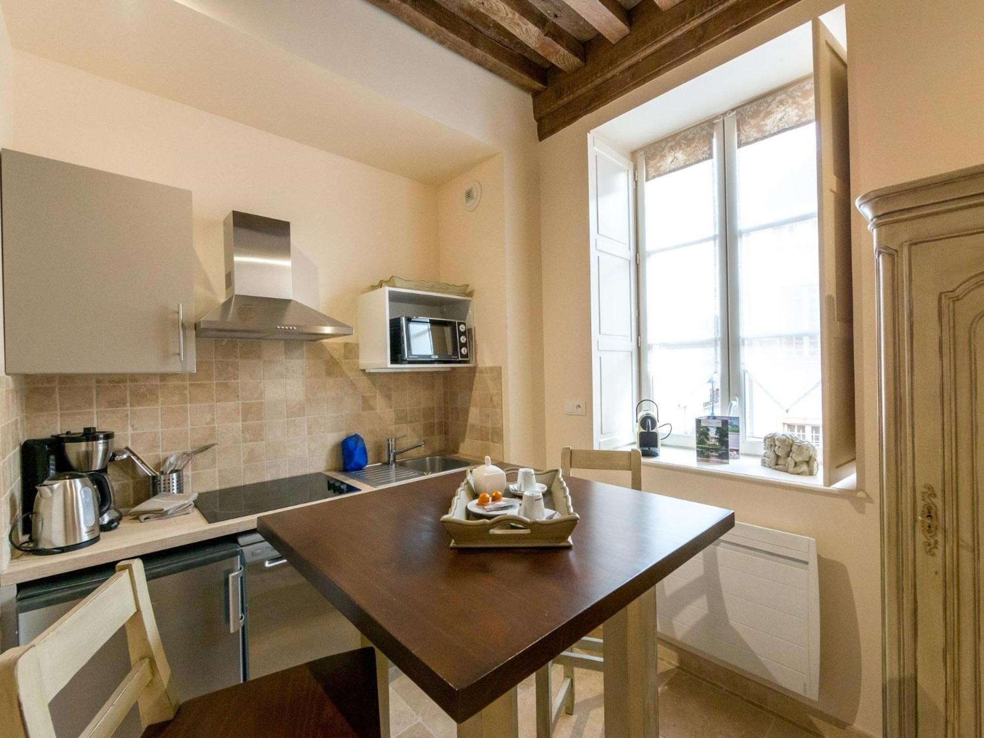Apartament Le Cara Omael 2D Beaune  Pokój zdjęcie